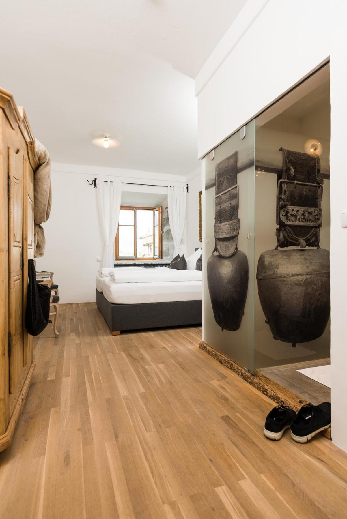 Hotel & Gourmetwirtshaus Kirchenwirt Seit 1326 레오강 외부 사진