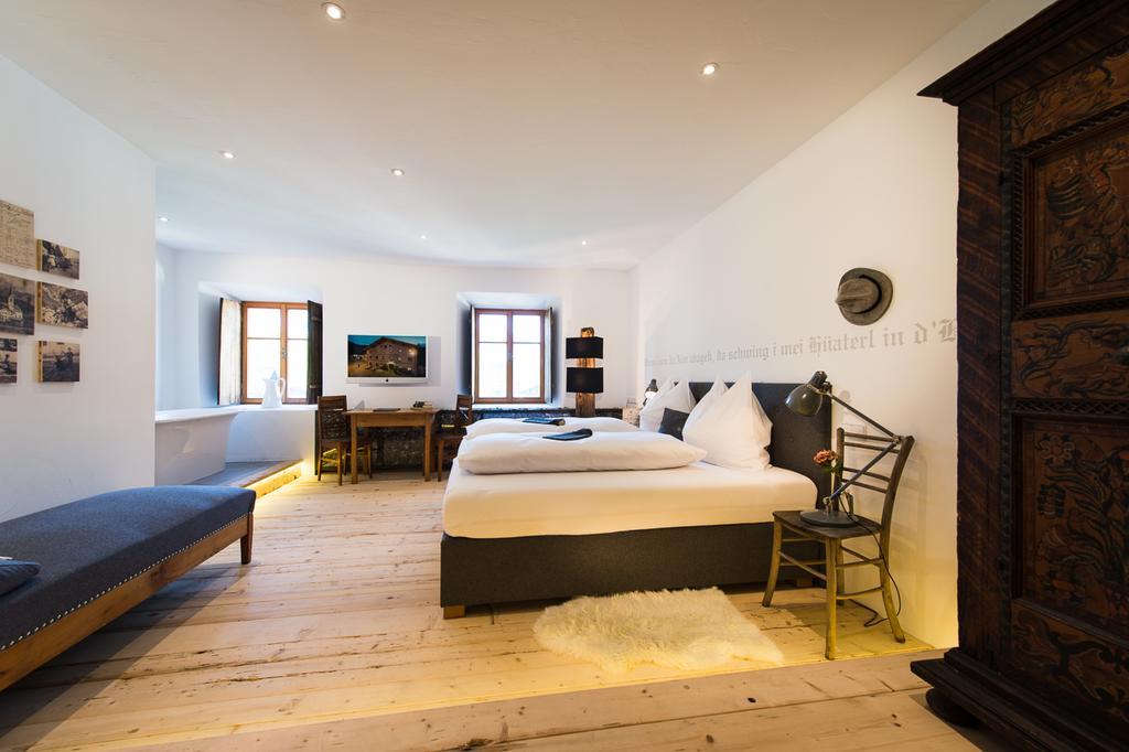Hotel & Gourmetwirtshaus Kirchenwirt Seit 1326 레오강 외부 사진