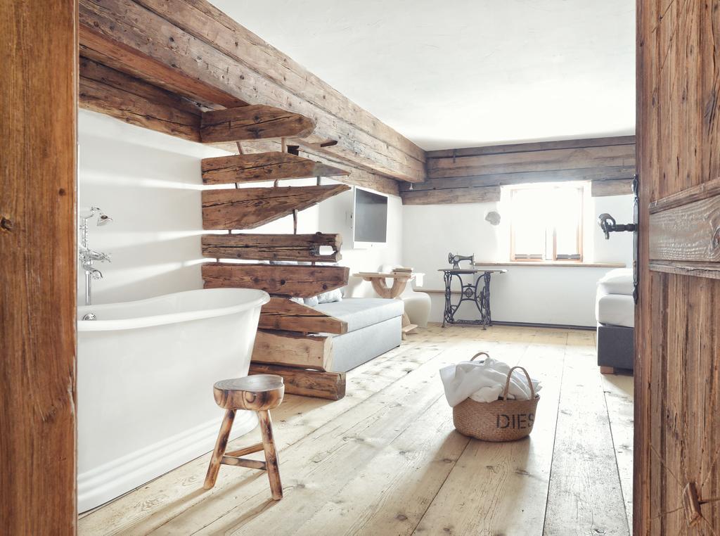 Hotel & Gourmetwirtshaus Kirchenwirt Seit 1326 레오강 외부 사진