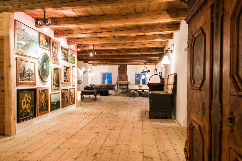 Hotel & Gourmetwirtshaus Kirchenwirt Seit 1326 레오강 외부 사진